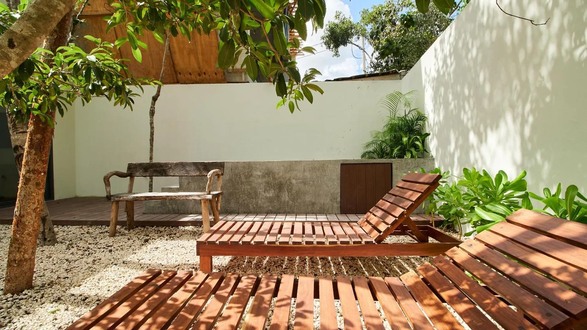 Luxury Villa With Private Pools, Terrace & Rooftop Terrace Tulum